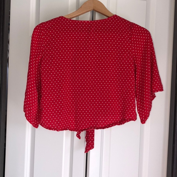 Moving sale! Mossimo Tie Crop Top - Picture 6 of 6